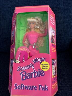 Mattel Barbie Earring Magic Pak - Pink and Green